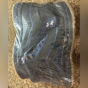 10.5 men’s snow boots